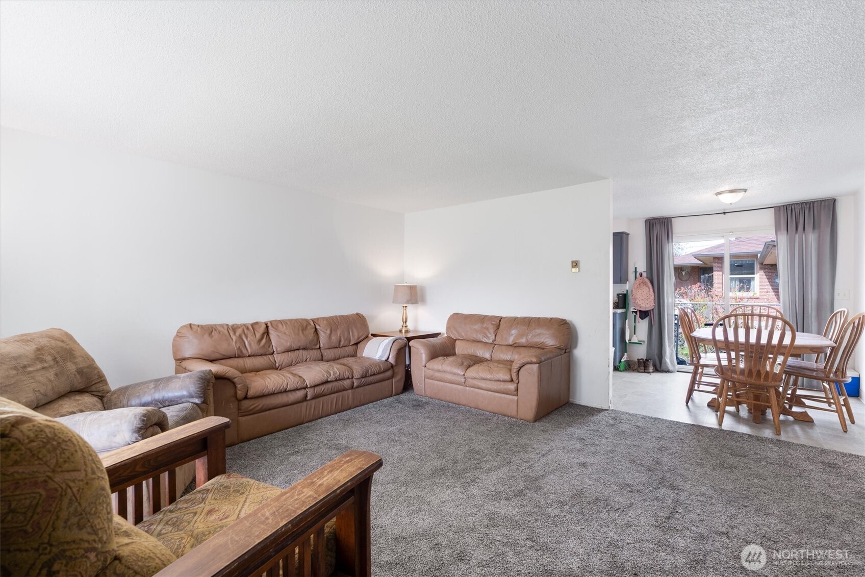 128 Robbins Street , Woodland, WA 98674