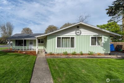 128 Robbins Street , Woodland, WA 98674 - Photo 2