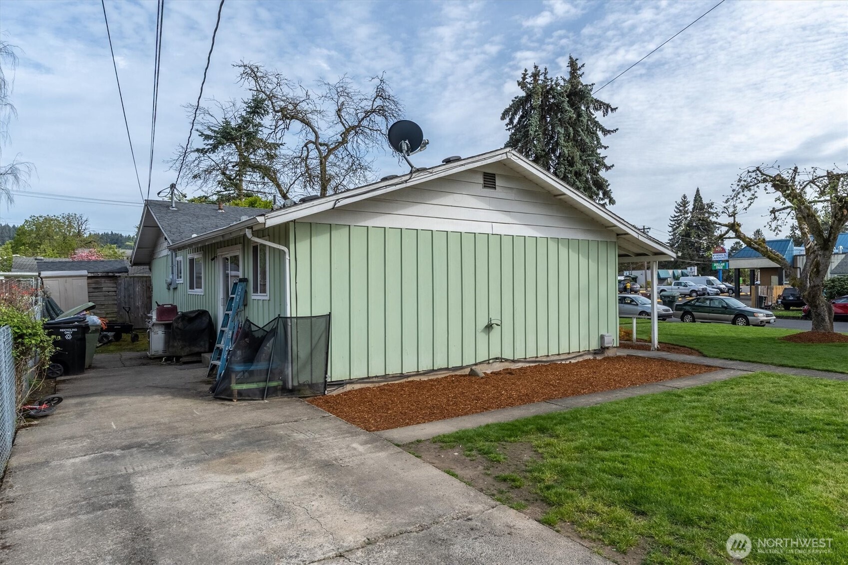 128 Robbins Street , Woodland, WA 98674