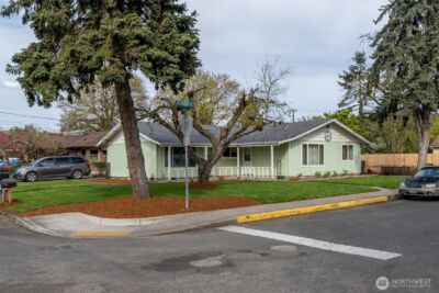 128 Robbins Street , Woodland, WA 98674 - Photo 8