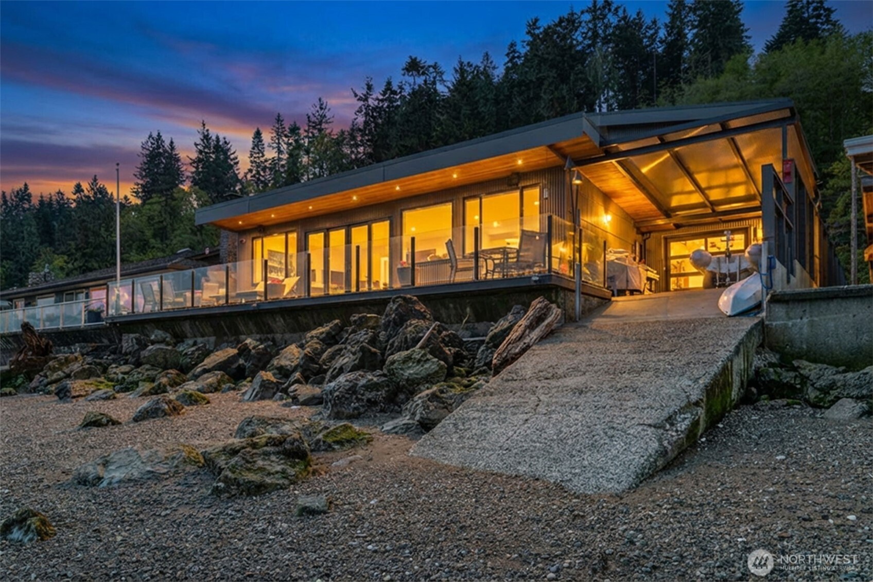 2963 Tillicum Beach Drive , Camano Island, WA 98282