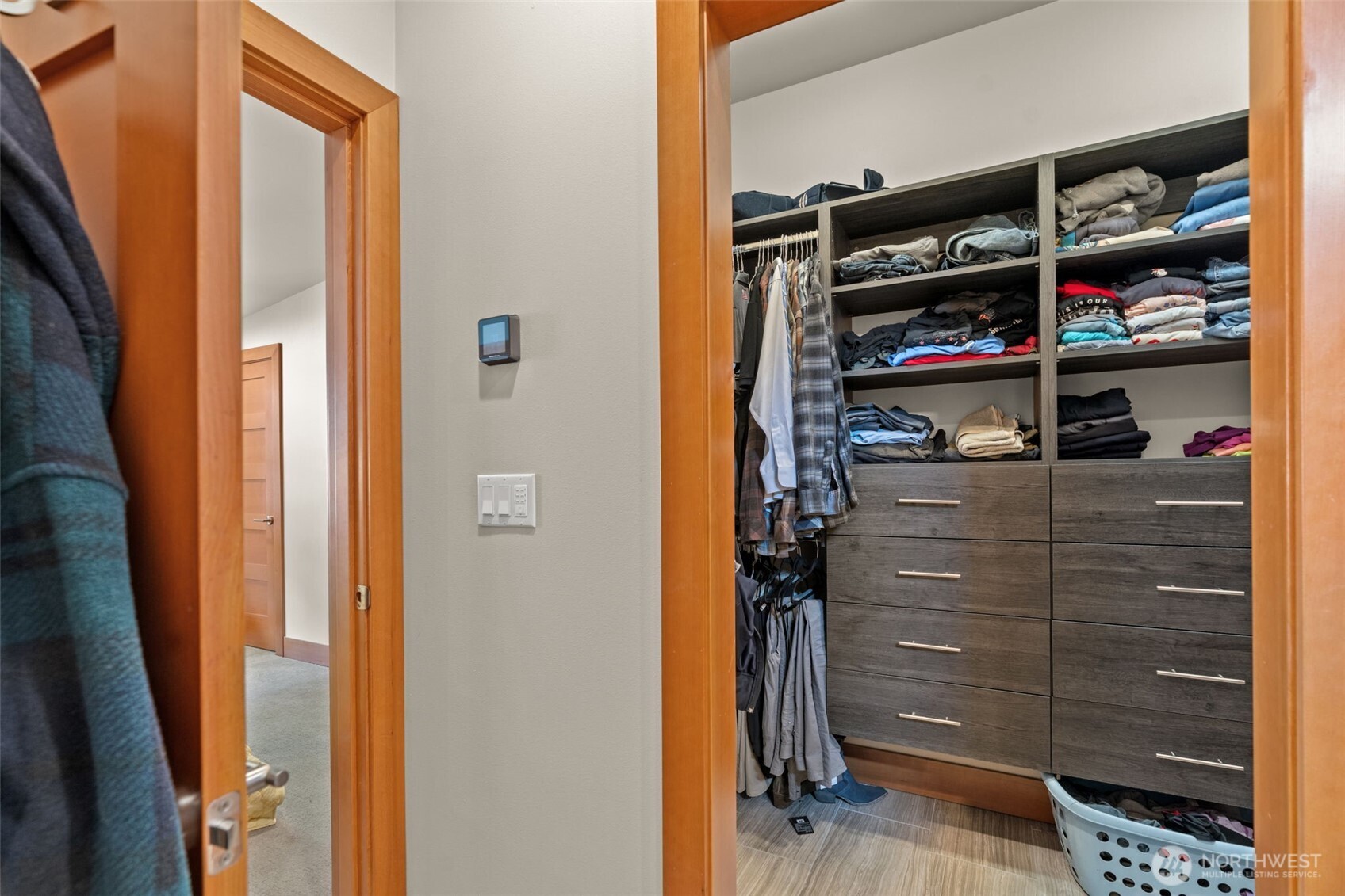 2963 Tillicum Beach Drive , Camano Island, WA 98282