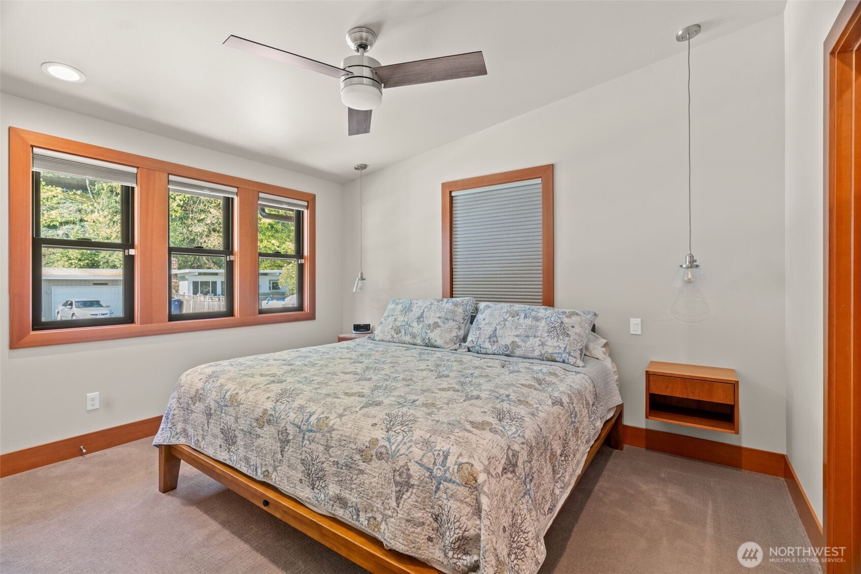2963 Tillicum Beach Drive , Camano Island, WA 98282