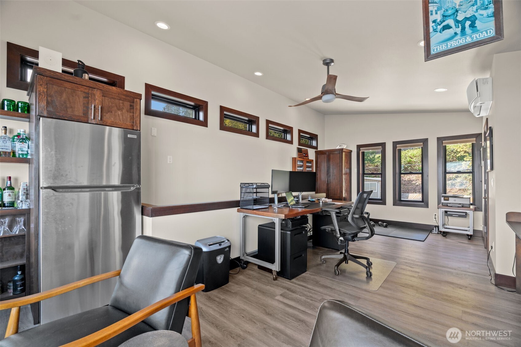 2963 Tillicum Beach Drive , Camano Island, WA 98282