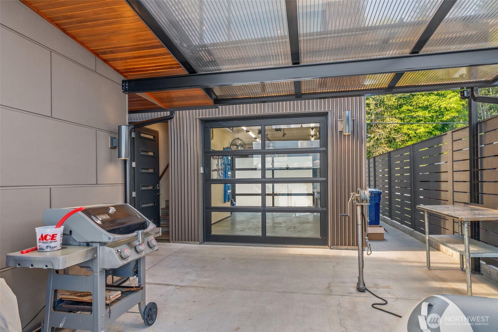 2963 Tillicum Beach Drive , Camano Island, WA 98282
