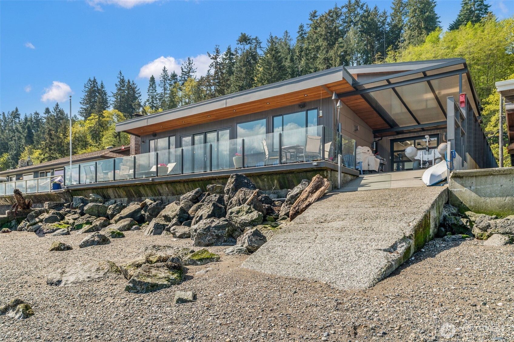 2963 Tillicum Beach Drive , Camano Island, WA 98282