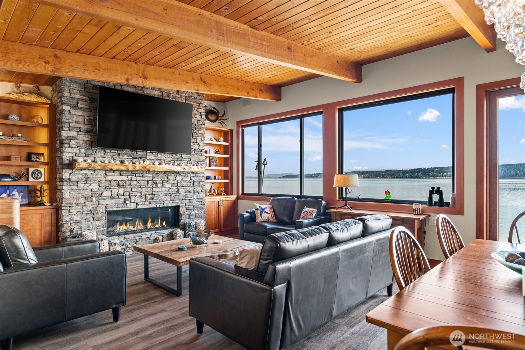 2963 Tillicum Beach Drive , Camano Island, WA 98282