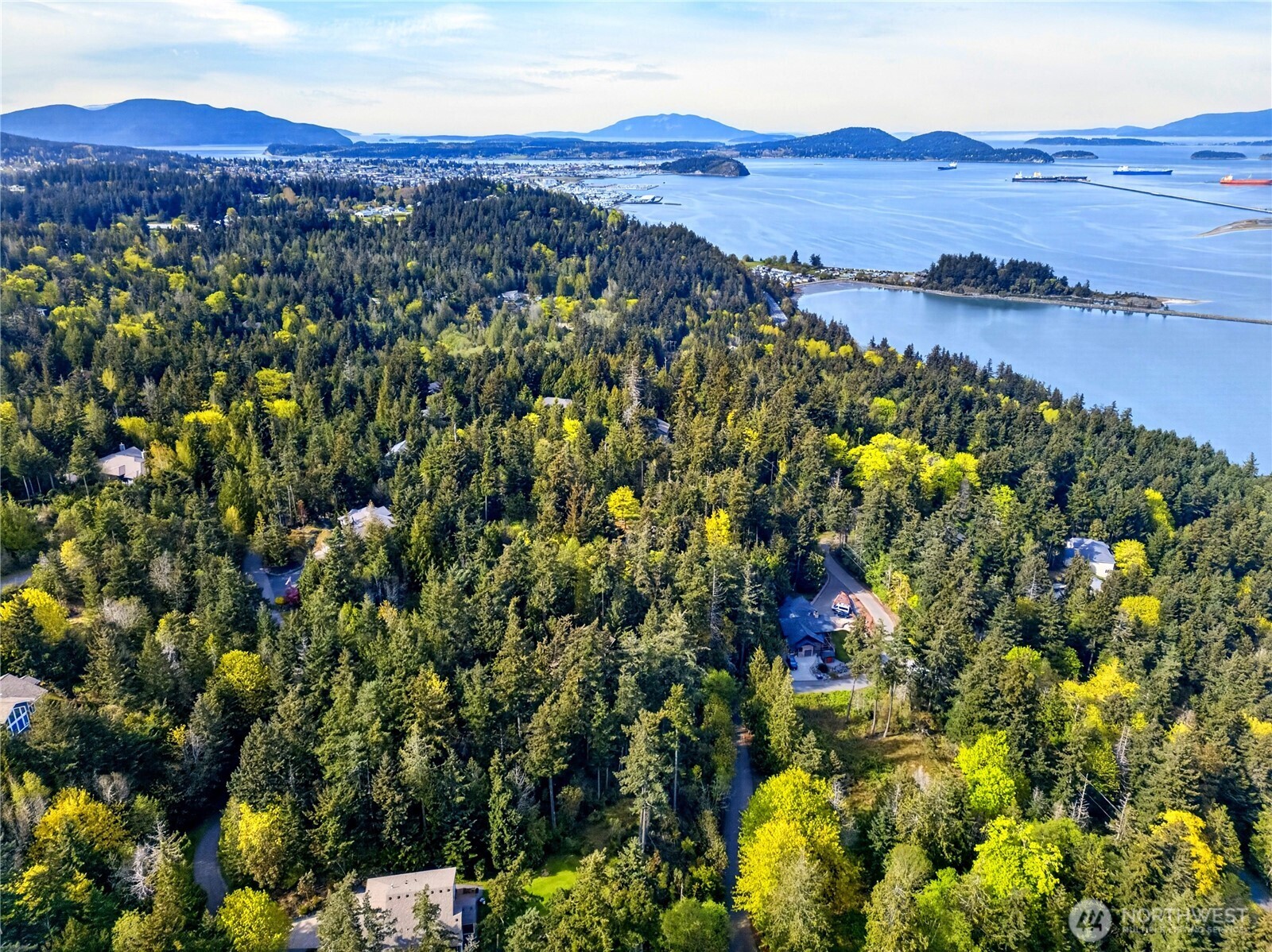 11927 Madrona Ridge Place , Anacortes, WA 98221
