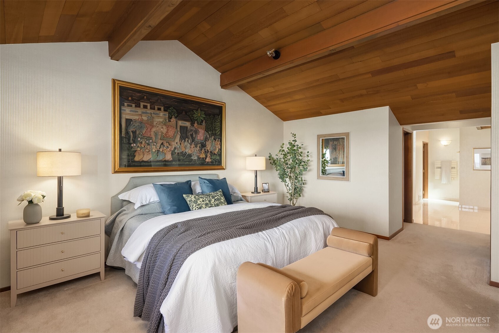 9501 NE 13th Street , Clyde Hill, WA 98004-3446