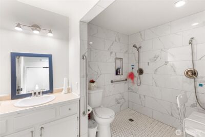 7339 NE 140th Street , Kirkland, WA 98034 - Photo 4