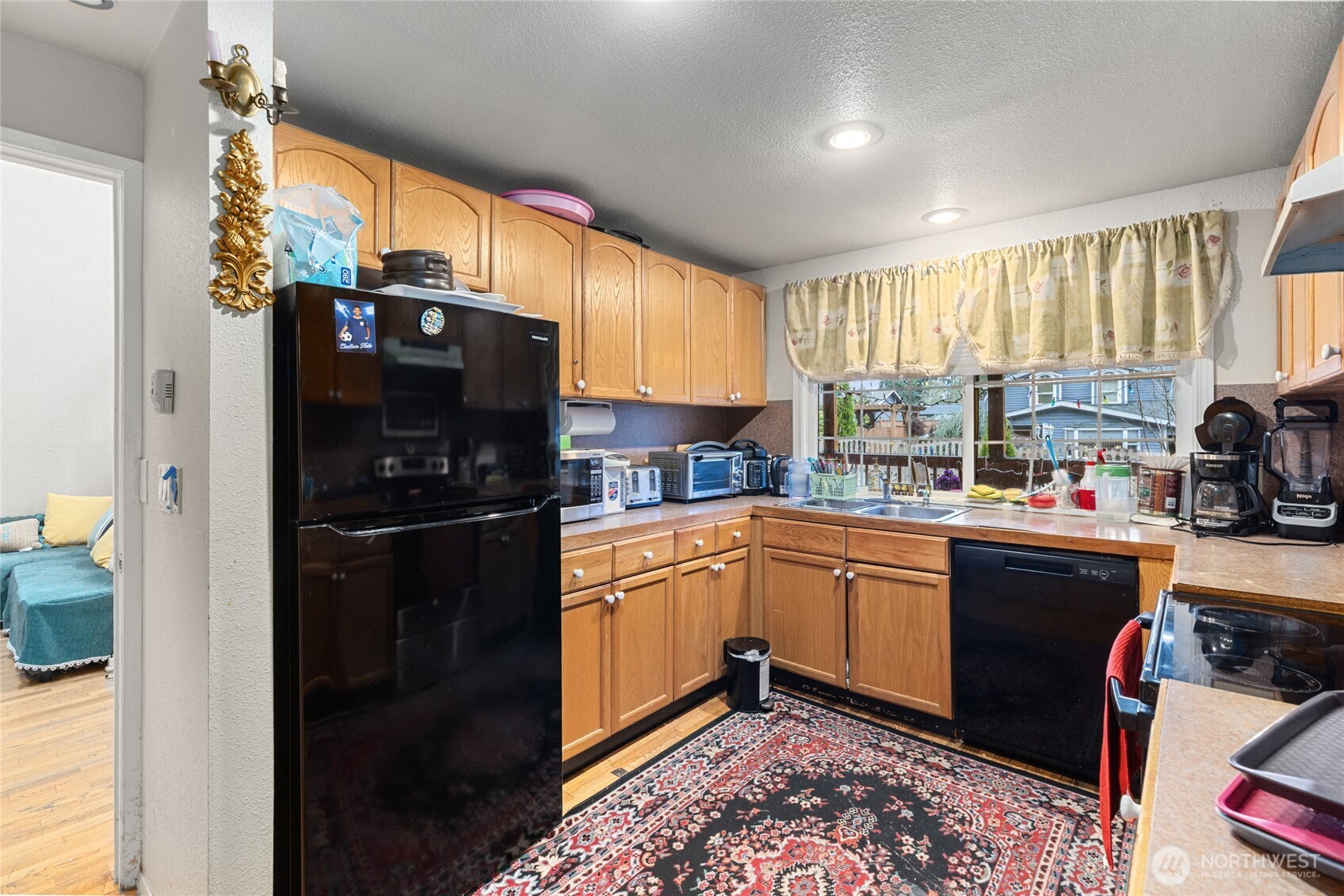 7339 NE 140th Street , Kirkland, WA 98034