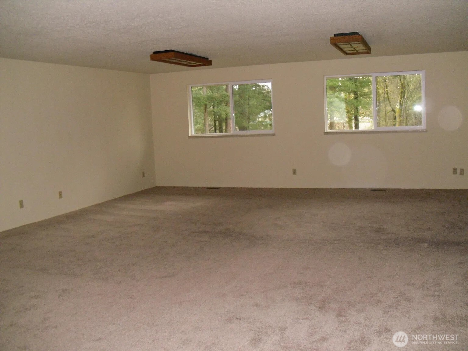 23525 SE 32nd Way , Sammamish, WA 98029