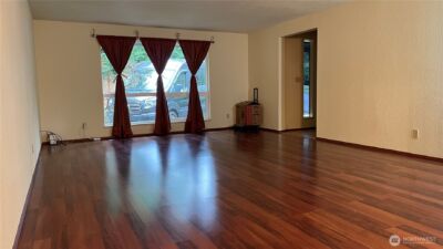 23525 SE 32nd Way , Sammamish, WA 98029 - Photo 7