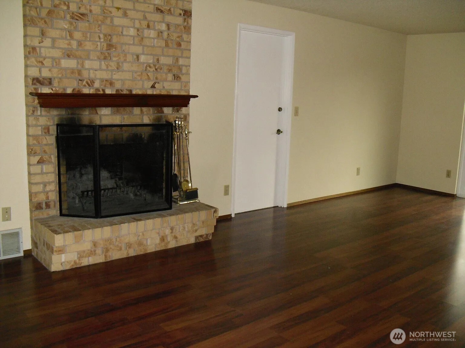 23525 SE 32nd Way , Sammamish, WA 98029