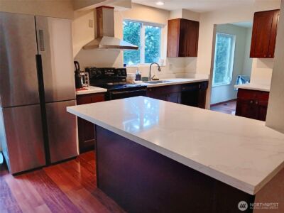 23525 SE 32nd Way , Sammamish, WA 98029 - Photo 10