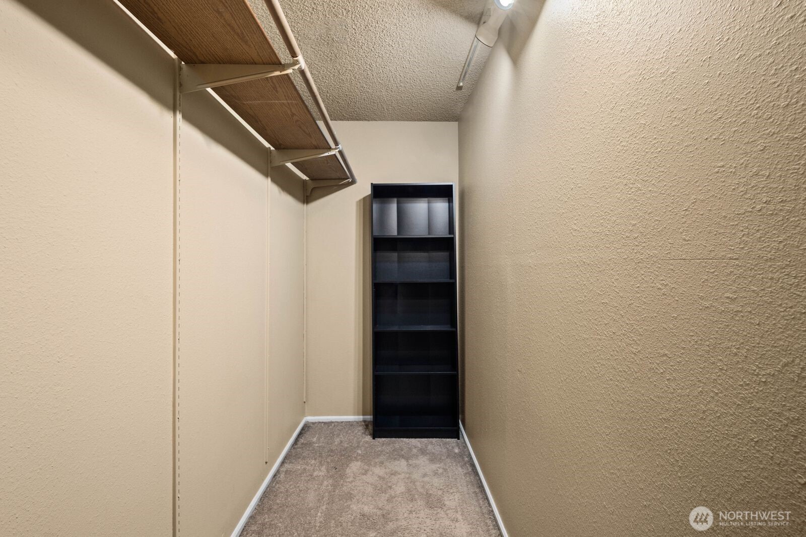32405 1st Place S, Federal Way, WA 98003-5710