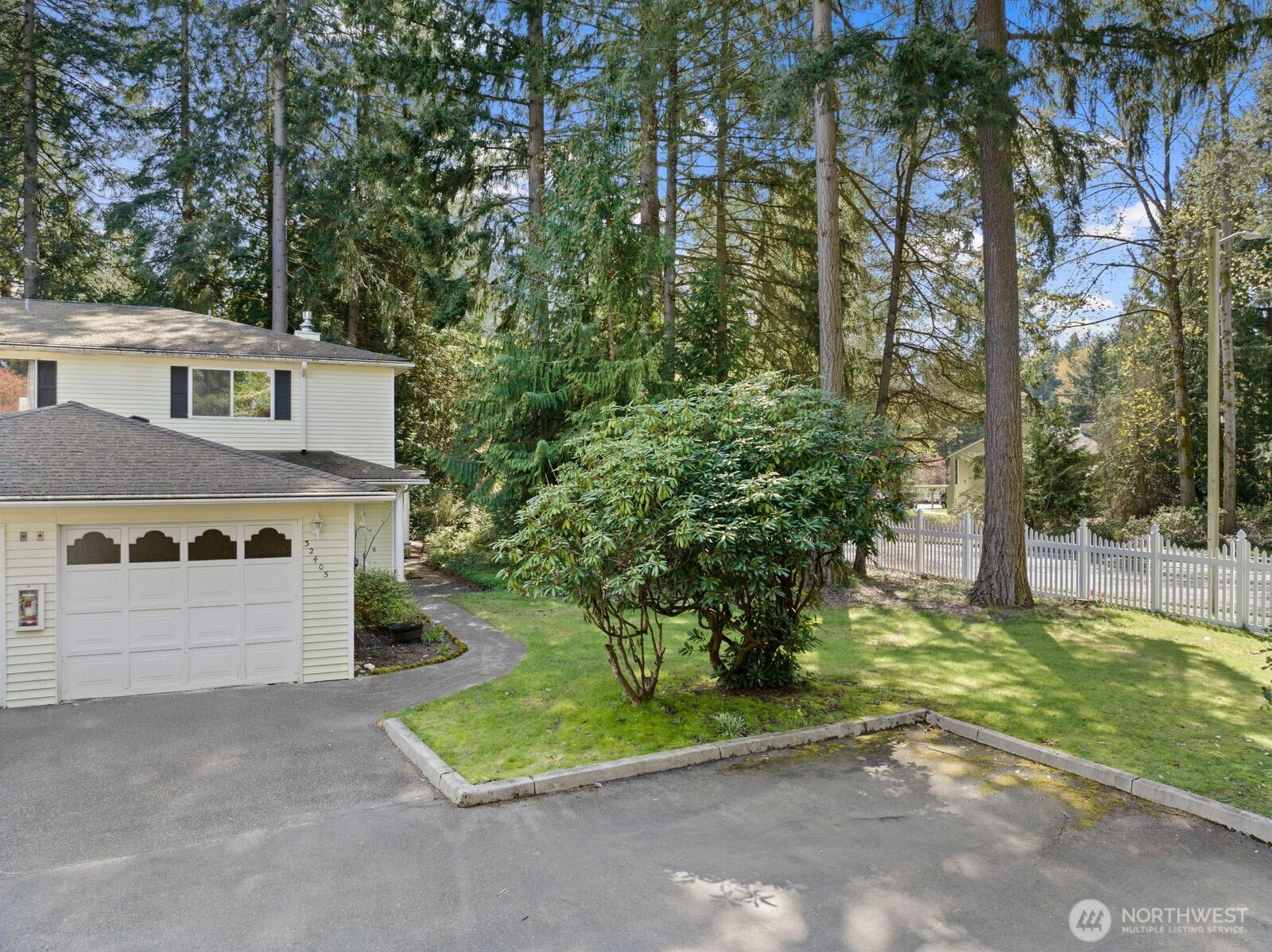 32405 1st Place S, Federal Way, WA 98003-5710