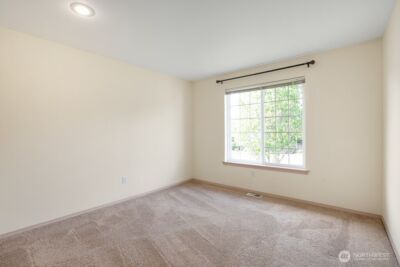 8121 NE 126TH Street , Kirkland, WA 98034 - Photo 17
