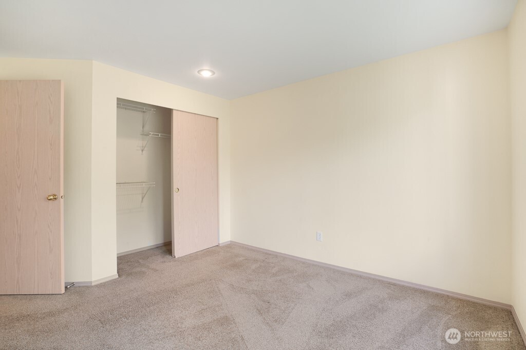 8121 NE 126TH Street , Kirkland, WA 98034