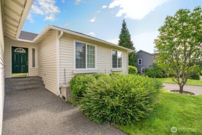 8121 NE 126TH Street , Kirkland, WA 98034 - Photo 5