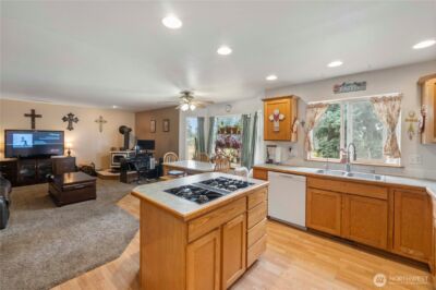 15040 129th Lane SE, Yelm, WA 98597 - Photo 12