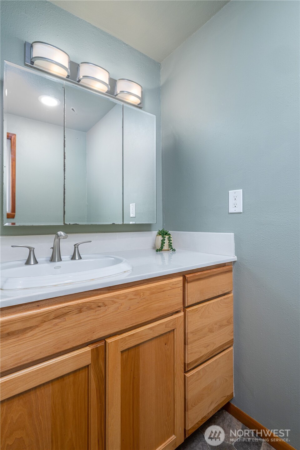 451 SE Mill Creek Road , Shelton, WA 98584