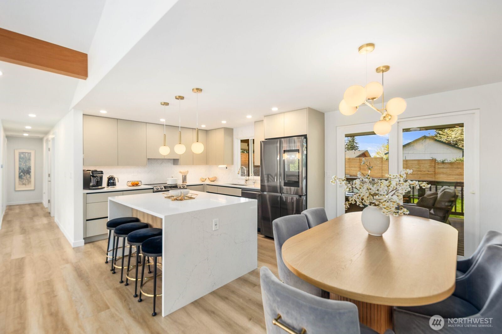 2001 17th Avenue , Milton, WA 98354