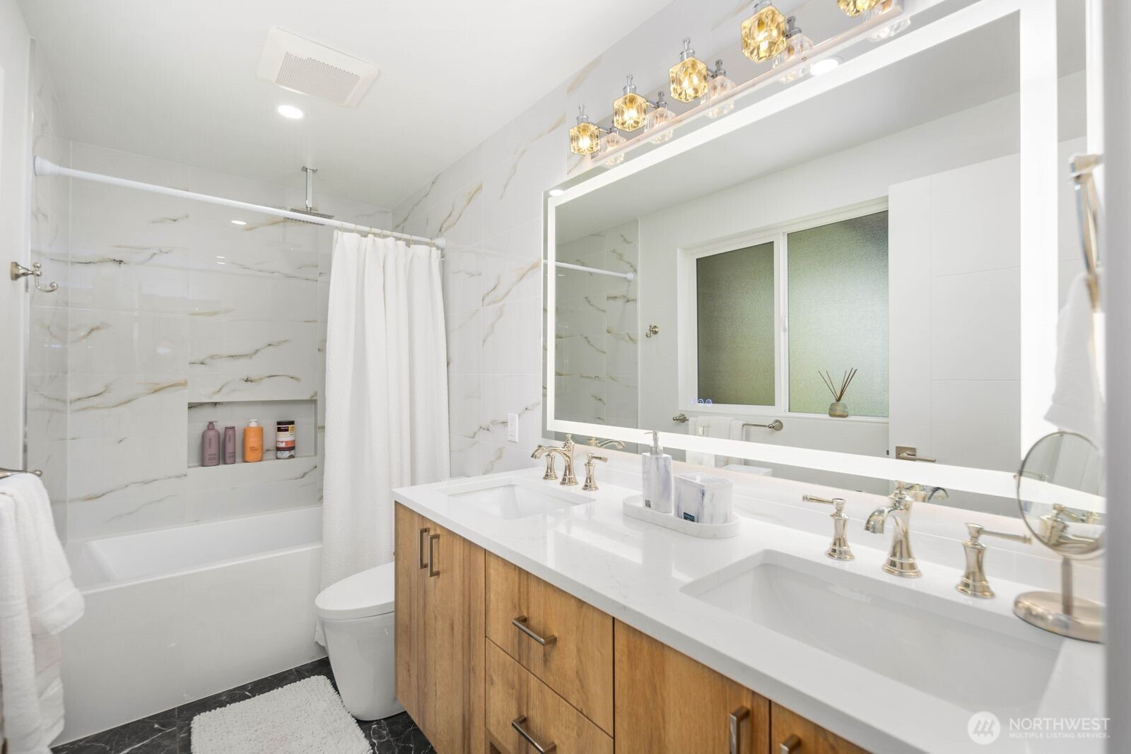 2001 17th Avenue , Milton, WA 98354