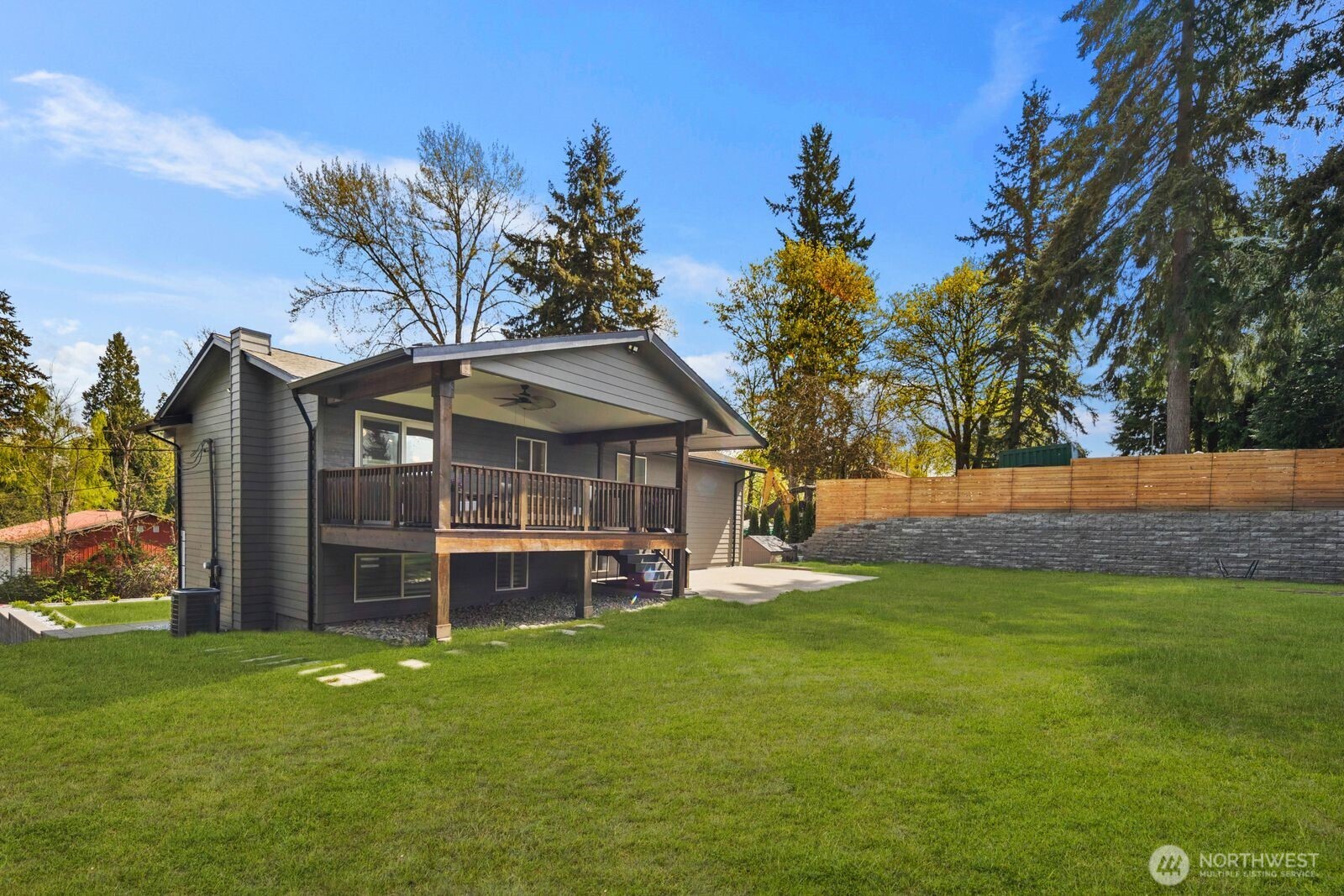 2001 17th Avenue , Milton, WA 98354