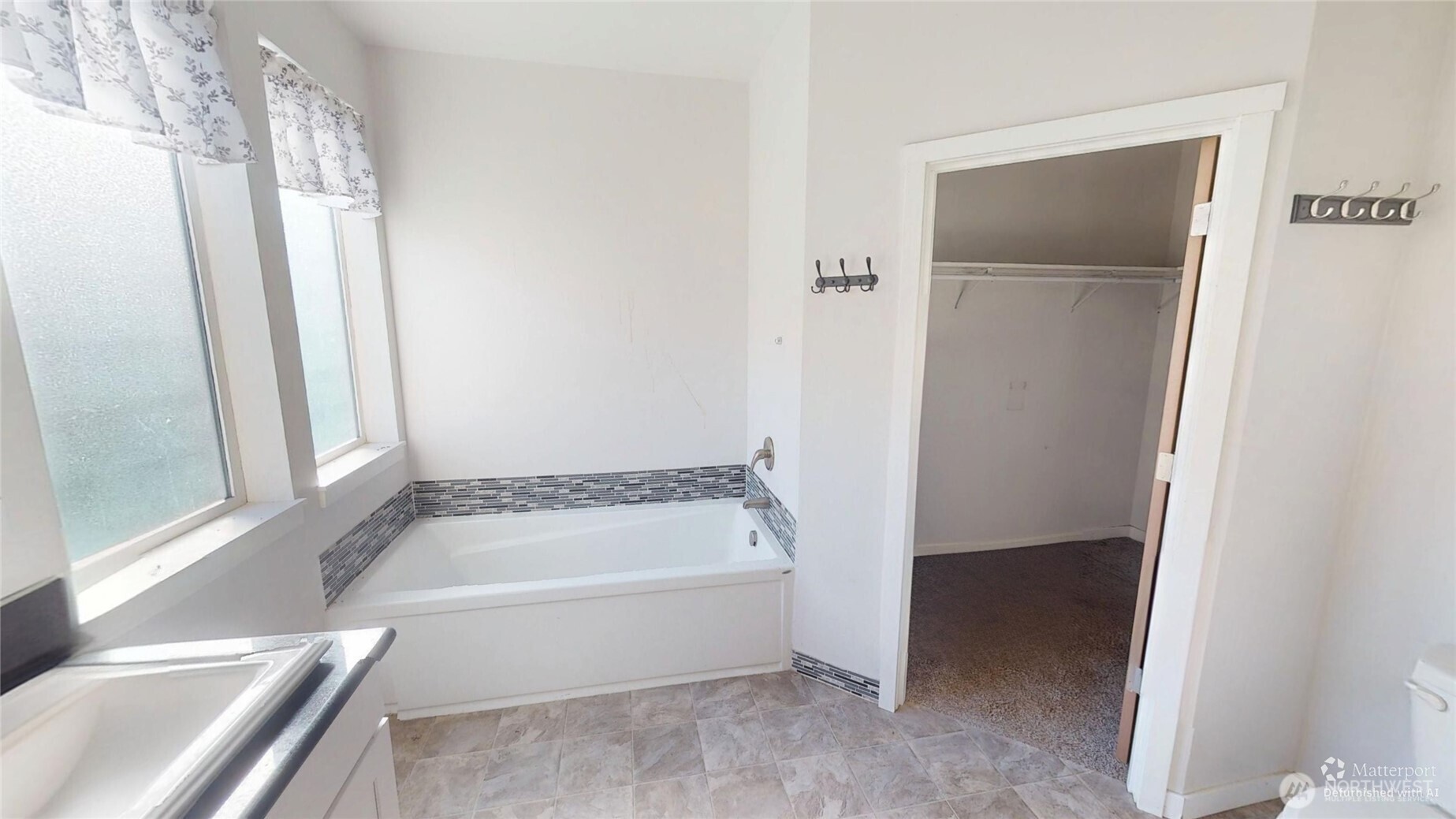 706 Miller Street , Winlock, WA 98596