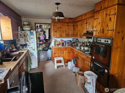 19008 22nd Avenue E, Tacoma, WA 98445 - Photo 11