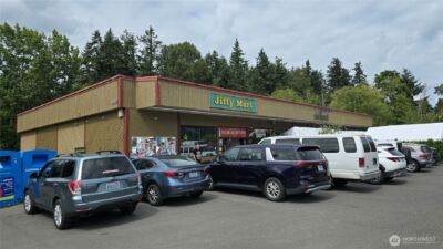 10320 NE Valley Road , Bainbridge Island, WA 98110