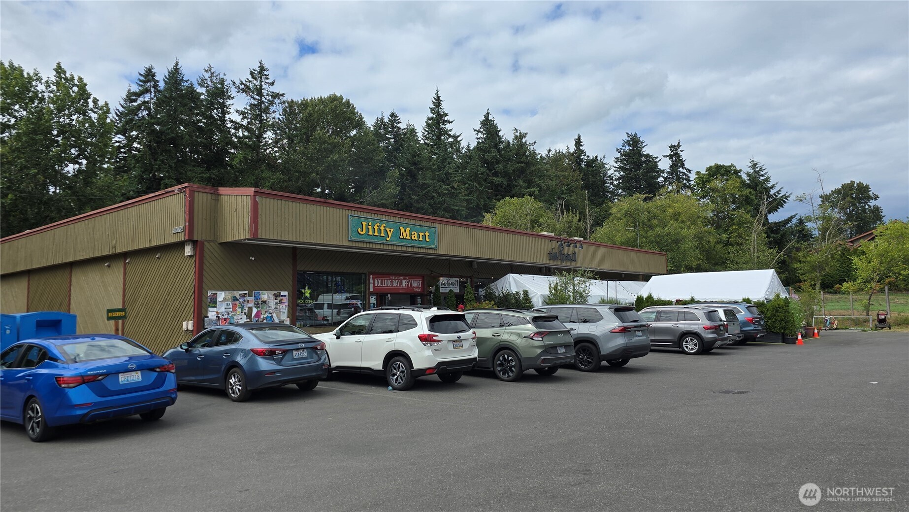 10320 NE Valley Road , Bainbridge Island, WA 98110