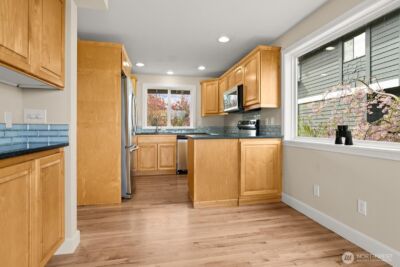 944 Maple Street , Edmonds, WA 98020 - Photo 15