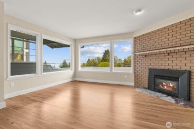 944 Maple Street , Edmonds, WA 98020 - Photo 7