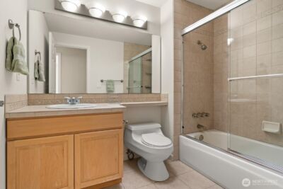 944 Maple Street , Edmonds, WA 98020 - Photo 19