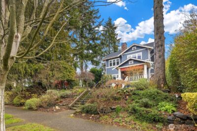 6016 44th Avenue SW, Seattle, WA 98136