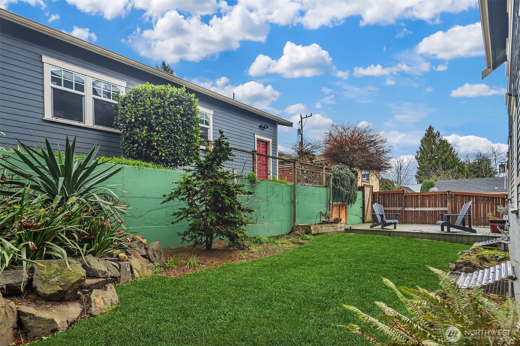 6016 44th Avenue SW, Seattle, WA 98136
