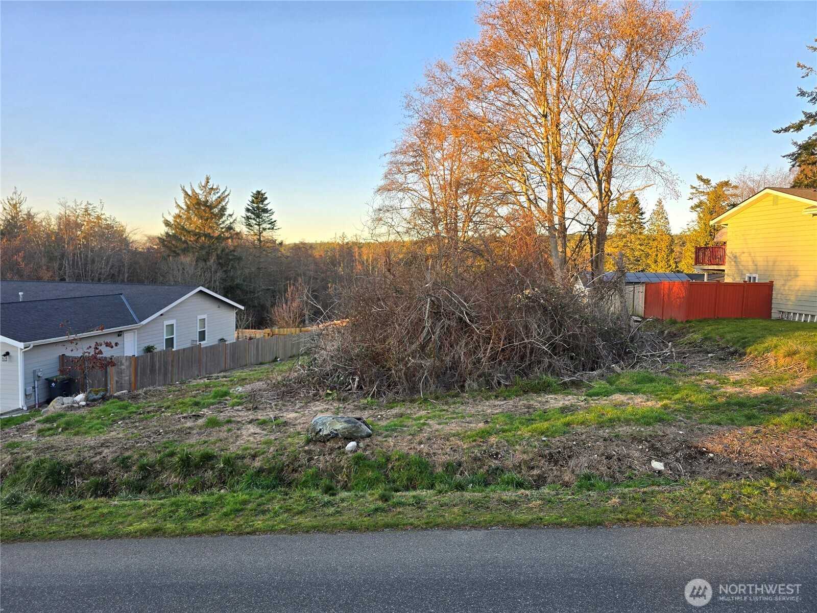 16 Deception Circle , Oak Harbor, WA 98277
