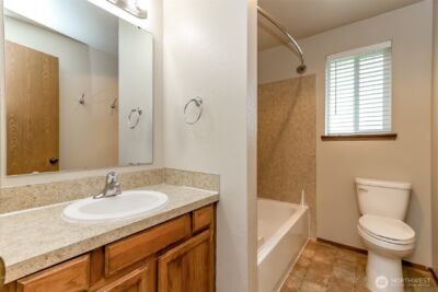 12123 125th Avenue Ct E, Puyallup, WA 98374 - Photo 13