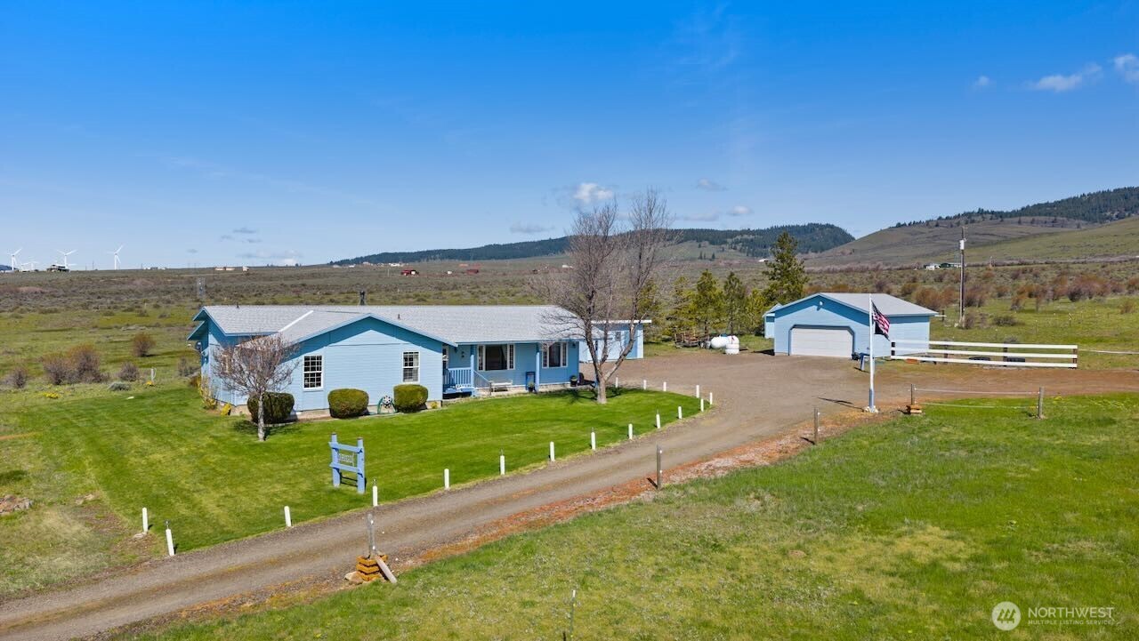 221 Upper Green Canyon Road , Ellensburg, WA 98926
