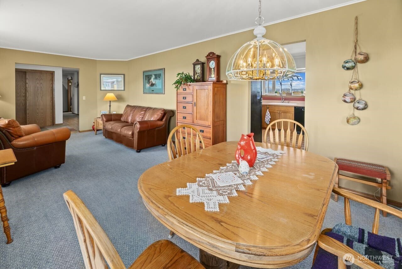 221 Upper Green Canyon Road , Ellensburg, WA 98926