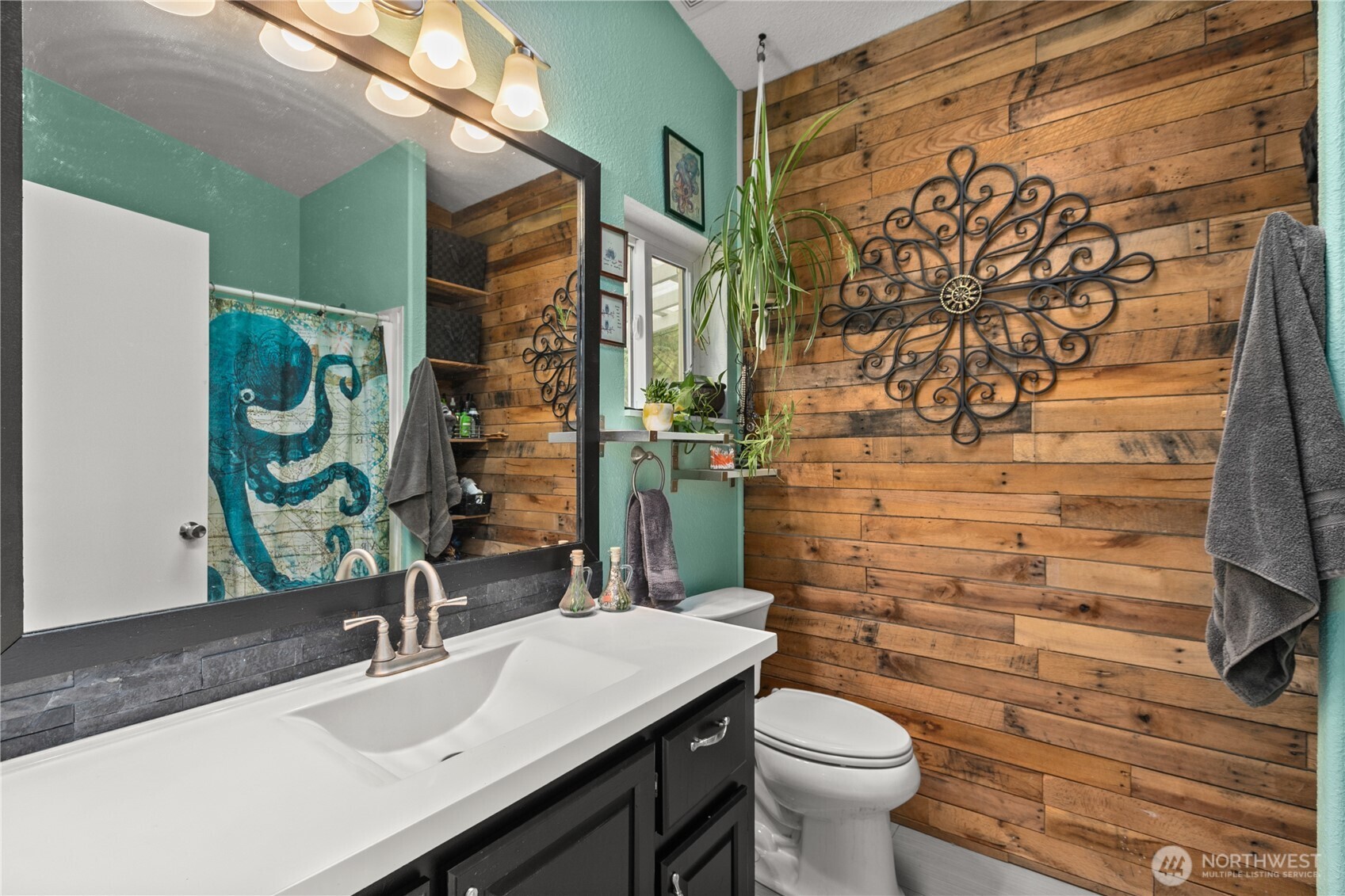26497 Helmick Road , Sedro Woolley, WA 98284