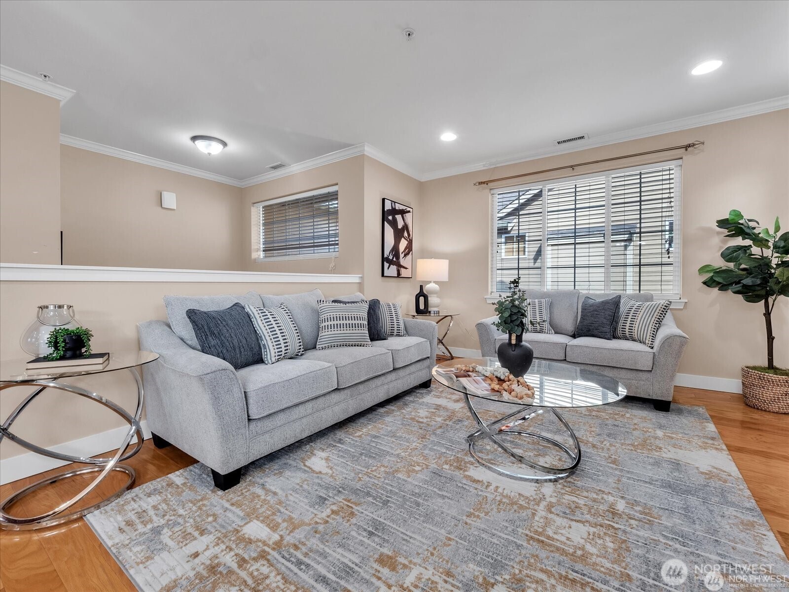 4032 152nd Place SW, Lynnwood, WA 98087