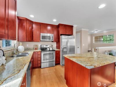 4032 152nd Place SW, Lynnwood, WA 98087 - Photo 5