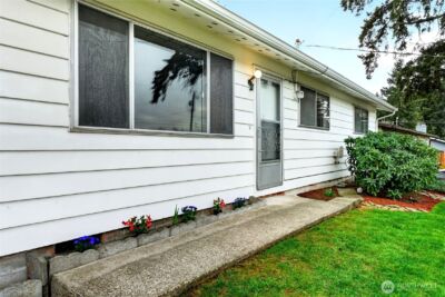 2717 SW 328th Street , Federal Way, WA 98023-2824 - Photo 3