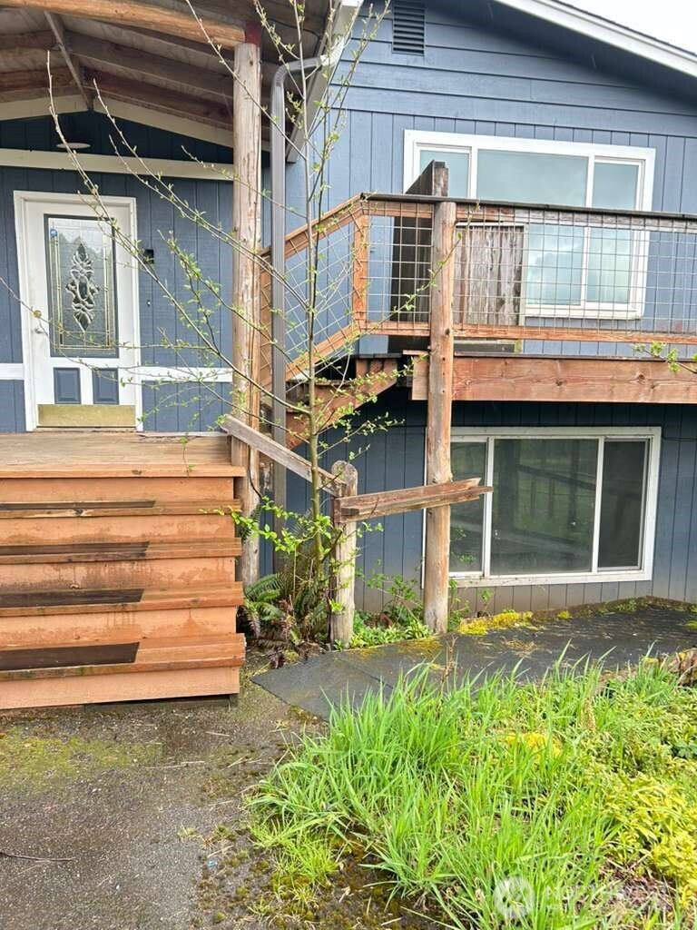 431 Highland Valley Road , Morton, WA 98356