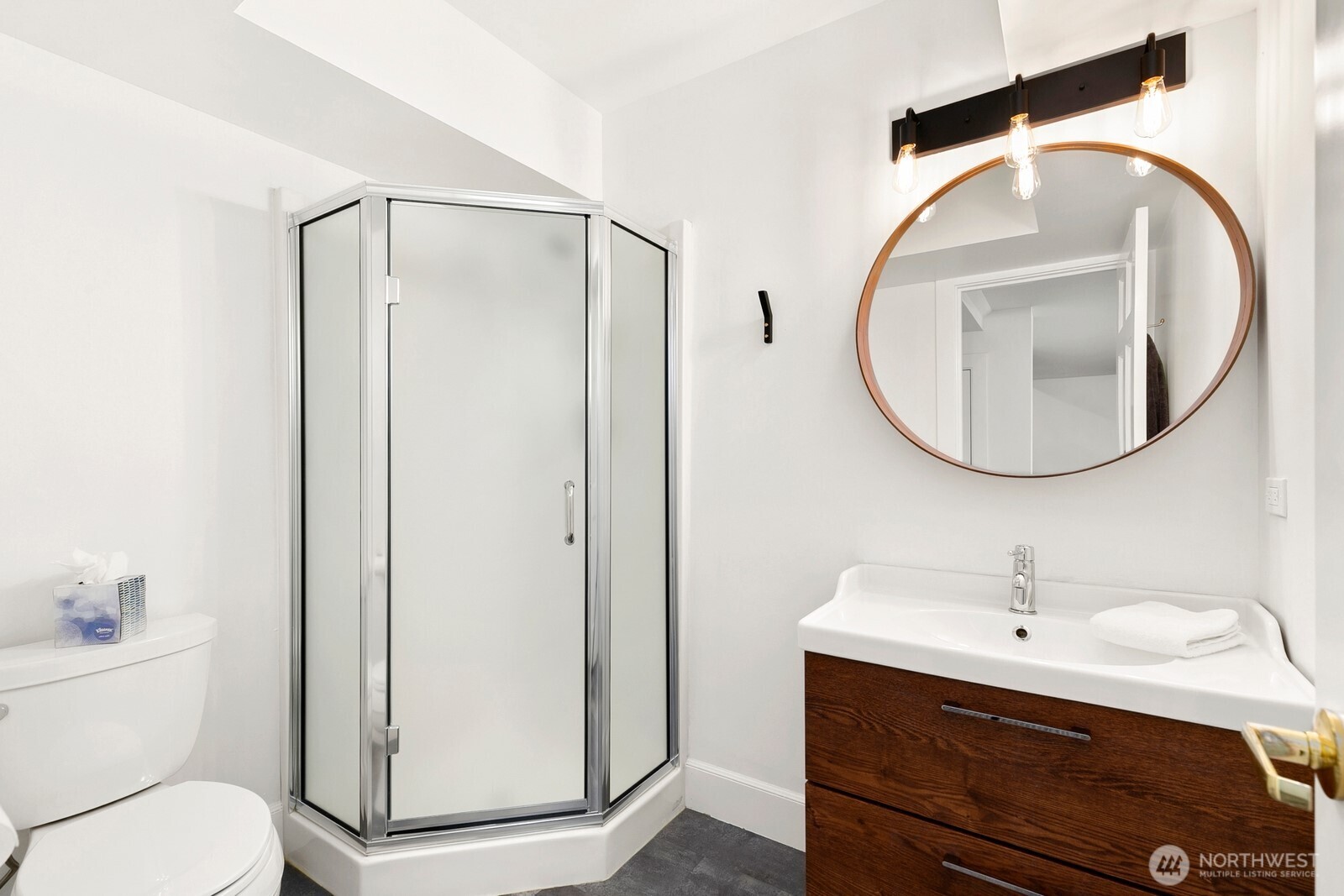 5932 California Avenue SW, Seattle, WA 98136