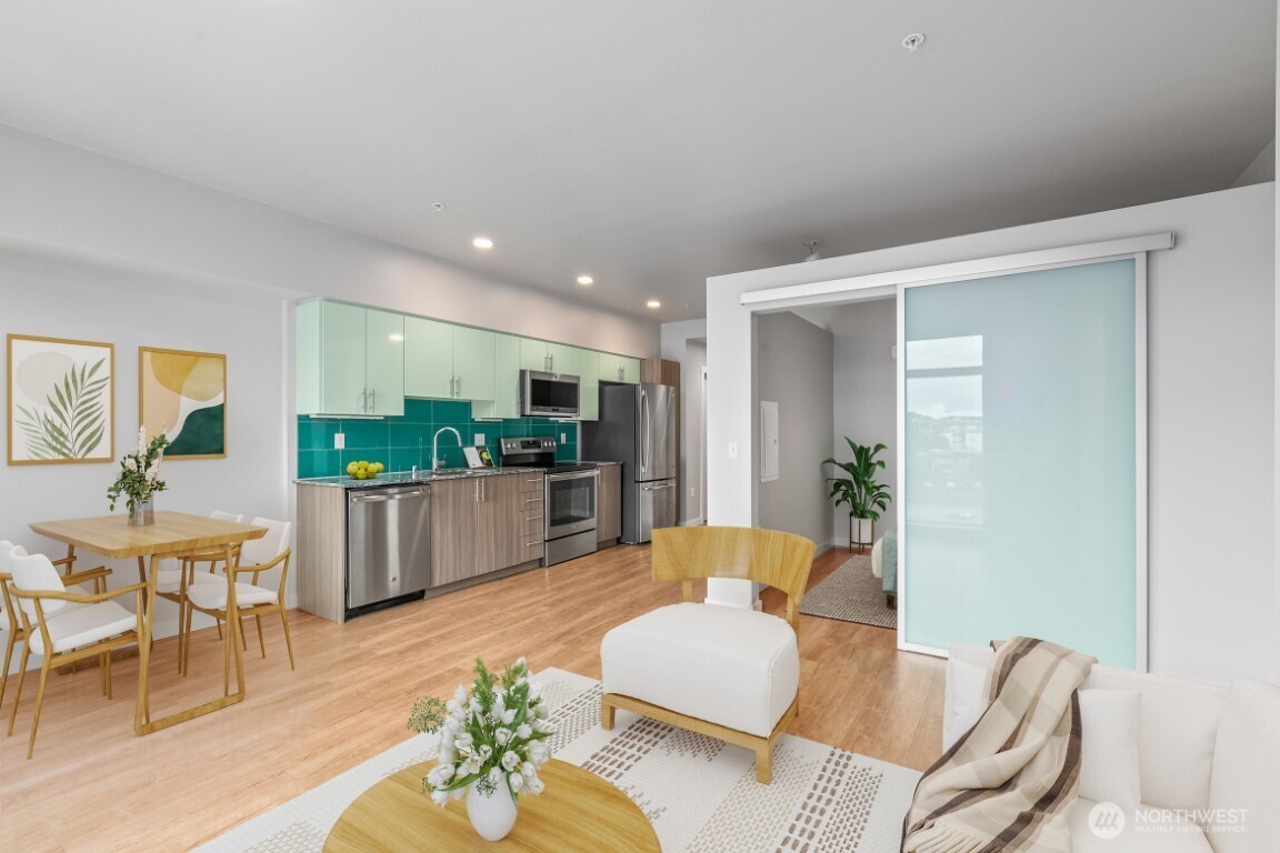 1085 103rd Avenue NE #614, Bellevue, WA 98004