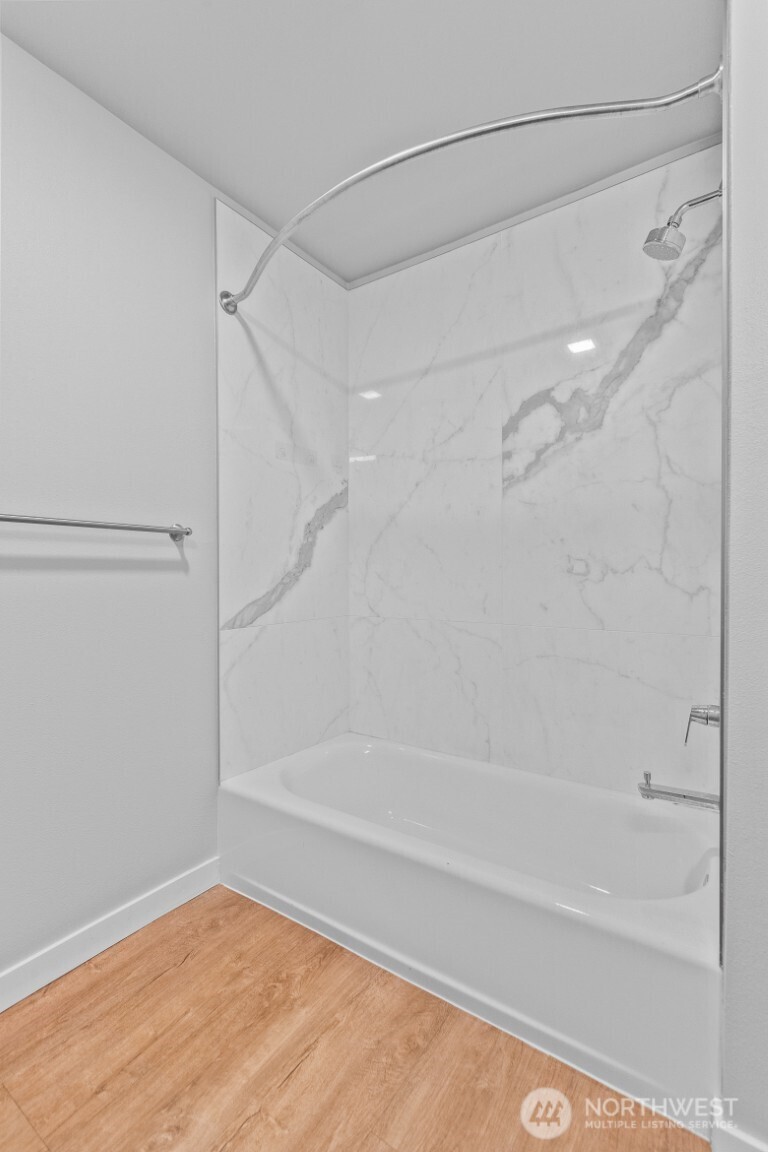 1085 103rd Avenue NE #614, Bellevue, WA 98004